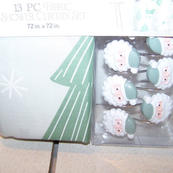 Winter Wonder Lane NWT Glitz & Glam 13pc Shower Curtain Set - Santa - Picture 3 of 4